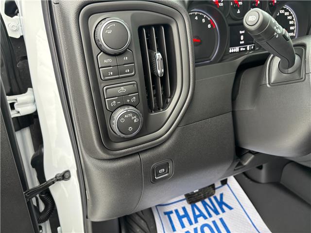 2026 Chevrolet Silverado 1500 Custom Trail Boss (Stk: 36423) in Renfrew - Image 20 of 32