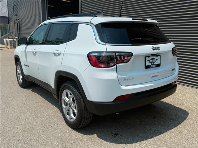 2025 Jeep Compass North (Stk: 25394D) in London - Image 4 of 16