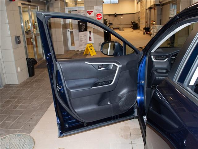 2022 Toyota RAV4 XLE (Stk: P20735) in Kingston - Image 8 of 15