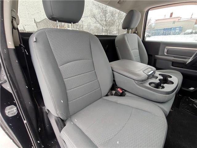 2015 RAM 1500 ST in Ottawa - Image 12 of 17
