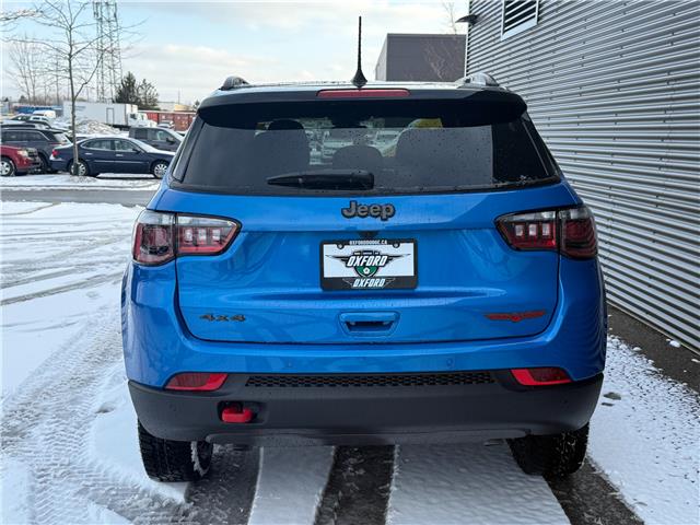 2026 Jeep Compass Trailhawk (Stk: 26112) in London - Image 5 of 15