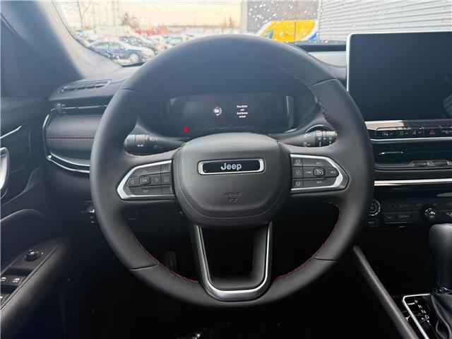 2026 Jeep Compass Trailhawk (Stk: 26112) in London - Image 11 of 15