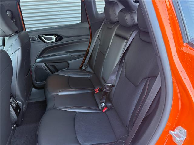 2026 Jeep Compass Trailhawk (Stk: 26111) in London - Image 9 of 14
