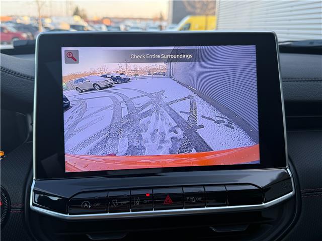 2026 Jeep Compass Trailhawk (Stk: 26111) in London - Image 12 of 14