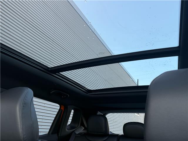 2026 Jeep Compass Trailhawk (Stk: 26111) in London - Image 13 of 14