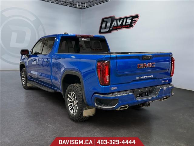 2023 GMC Sierra 1500 AT4 (Stk: 302406) in Lethbridge - Image 3 of 15