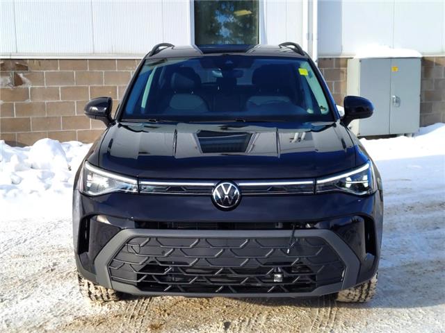 2026 Volkswagen Taos Comfortline Black Edition (Stk: 260163) in Regina - Image 2 of 42