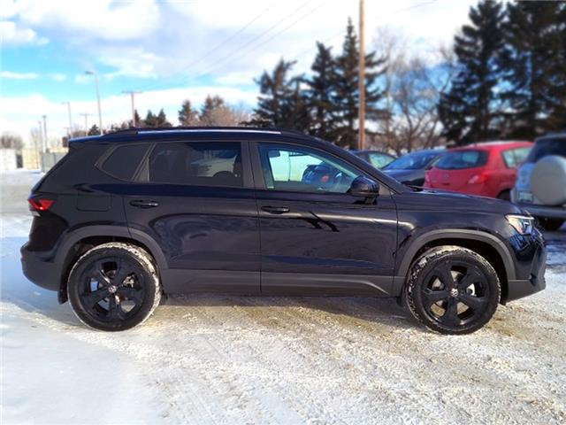2026 Volkswagen Taos Comfortline Black Edition (Stk: 260163) in Regina - Image 4 of 42