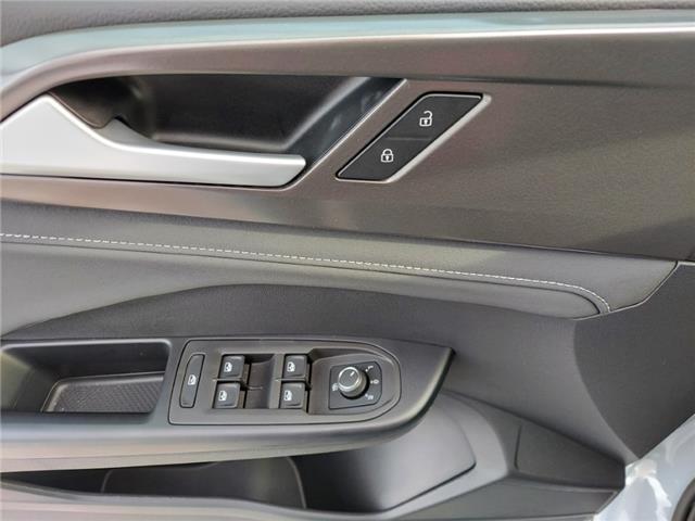 2026 Volkswagen Taos Comfortline Black Edition (Stk: 260169) in Regina - Image 16 of 41