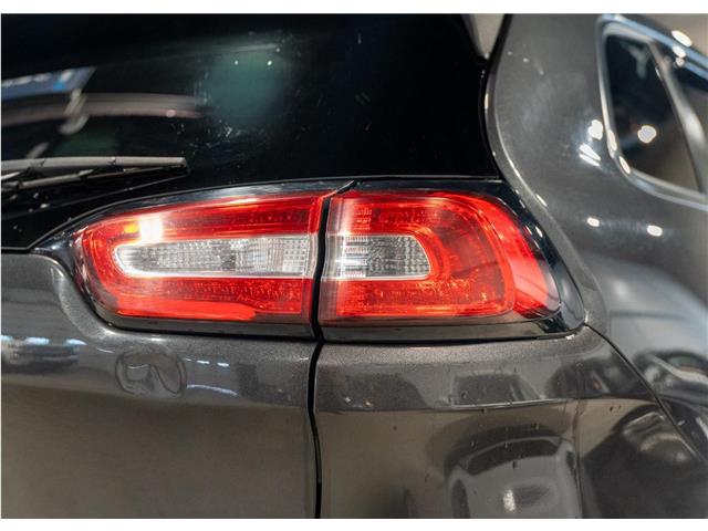 2016 Jeep Cherokee North (Stk: RE68274) in Calgary - Image 8 of 23