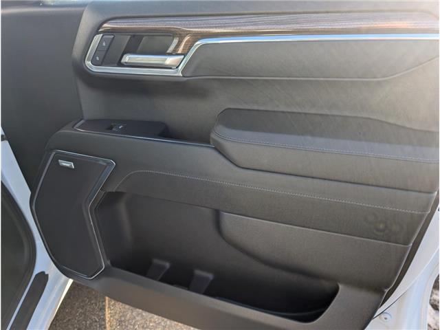 2025 Chevrolet Silverado 1500 LT Trail Boss (Stk: 19386) in Calgary - Image 9 of 26