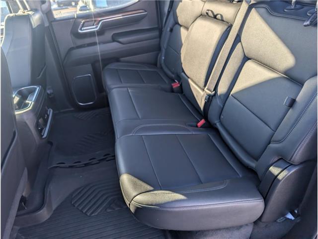 2025 Chevrolet Silverado 1500 LT Trail Boss (Stk: 19386) in Calgary - Image 17 of 26