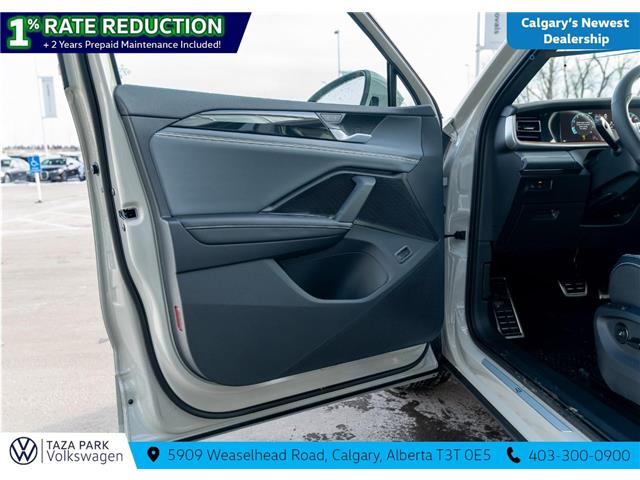 2026 Volkswagen Tiguan Highline Turbo R-Line (Stk: TT-133) in Calgary - Image 13 of 26