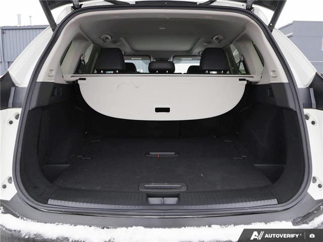 2023 Nissan Rogue Platinum (Stk: 35395) in London - Image 11 of 27