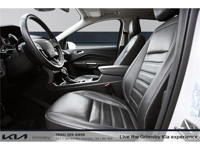 2019 Ford Escape SEL | LEATHER | PANO ROOF | NAVI | CLEAN CAR FAX (Stk: U3217) in Grimsby - Image 13 of 19