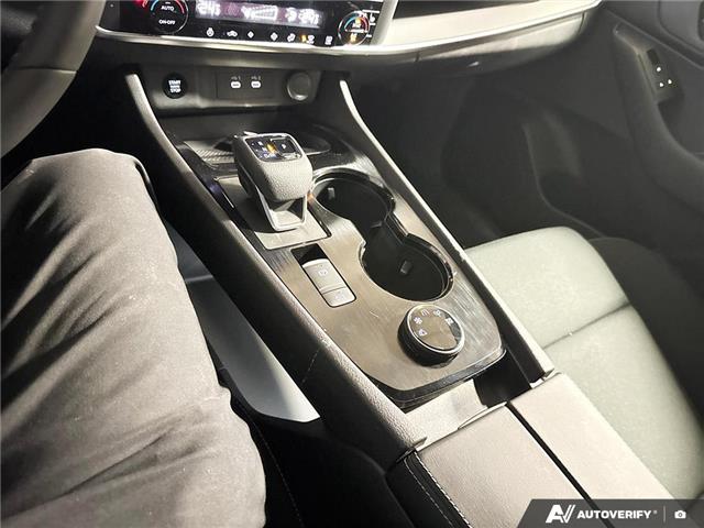 2025 Nissan Rogue S (Stk: UC6300) in Thunder Bay - Image 15 of 24