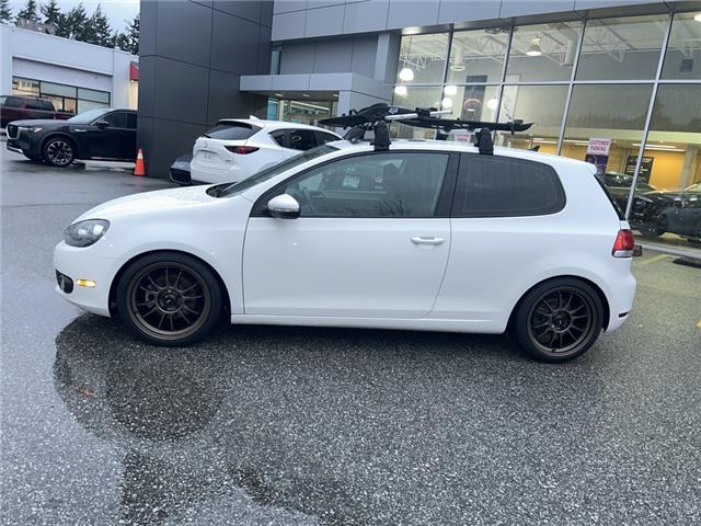 2011 Volkswagen Golf Trendline (Stk: 727052J) in Surrey - Image 2 of 15