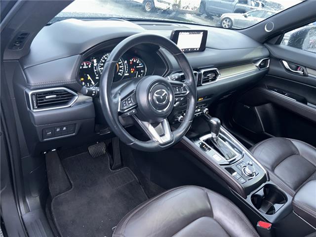 2019 Mazda CX-5 Signature (Stk: P4891J) in Surrey - Image 8 of 15