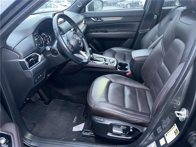 2019 Mazda CX-5 Signature (Stk: P4891J) in Surrey - Image 9 of 15