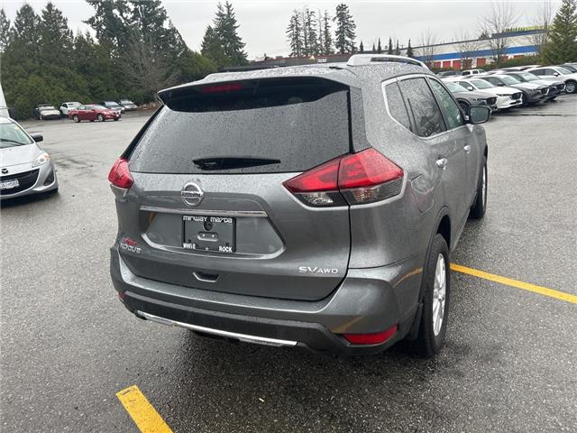 2018 Nissan Rogue SV (Stk: 685829J) in Surrey - Image 5 of 15