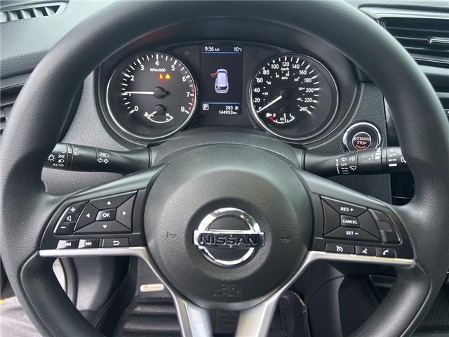 2018 Nissan Rogue SV (Stk: 685829J) in Surrey - Image 12 of 15