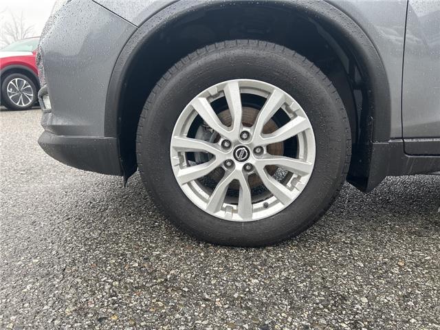 2018 Nissan Rogue SV (Stk: 685829J) in Surrey - Image 15 of 15