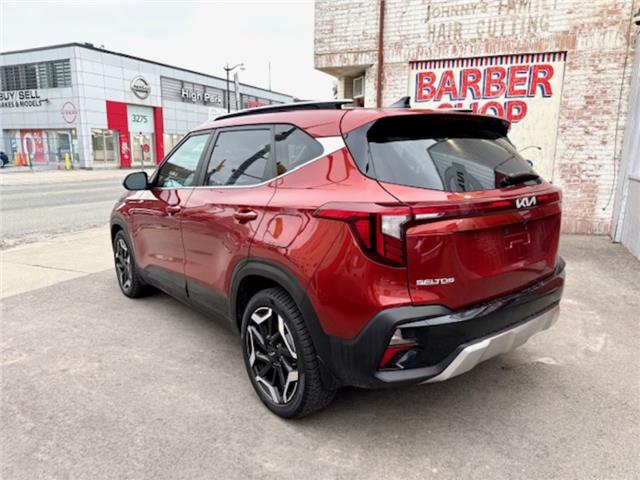 2024 Kia Seltos SX w/Black Interior (Stk: HPU0344) in Toronto - Image 7 of 23