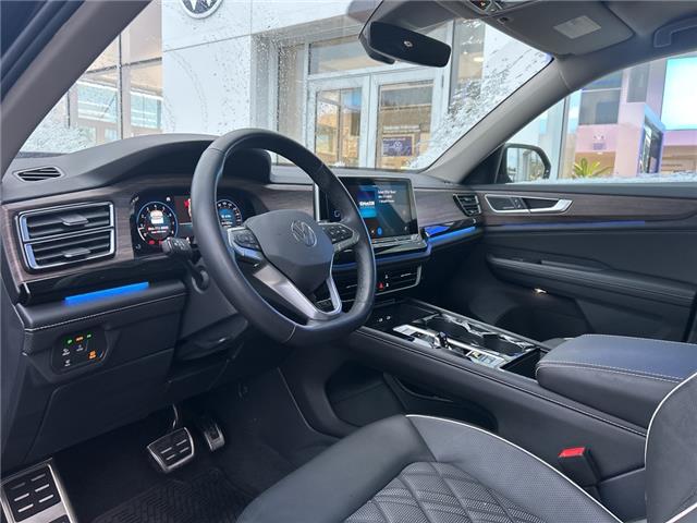 2025 Volkswagen Atlas 2.0 TSI Execline (Stk: CVWP0780) in Cambridge - Image 8 of 22