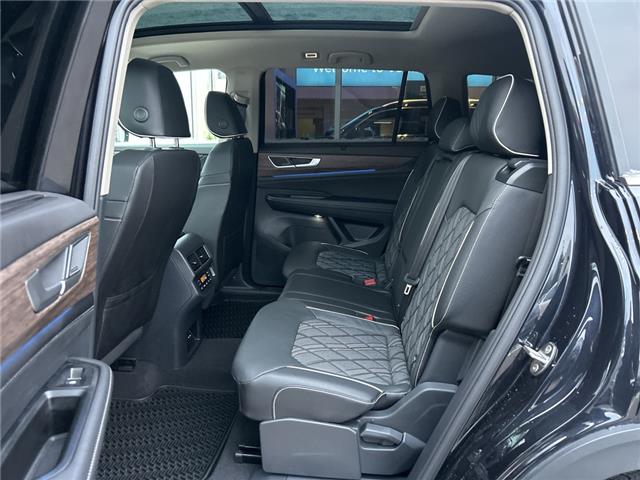 2025 Volkswagen Atlas 2.0 TSI Execline (Stk: CVWP0780) in Cambridge - Image 10 of 22