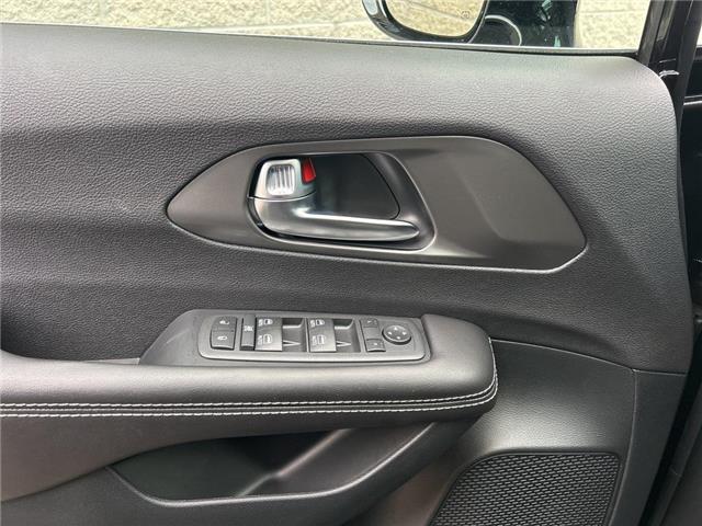 2026 Chrysler Grand Caravan SXT (Stk: 26-0040) in Toronto - Image 11 of 16