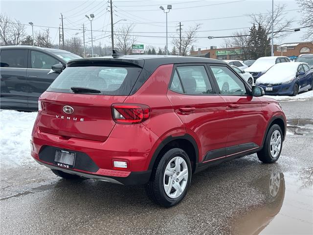 2022 Hyundai Venue Essential w/Two-Tone (Stk: 261524A) in Aurora - Image 4 of 17