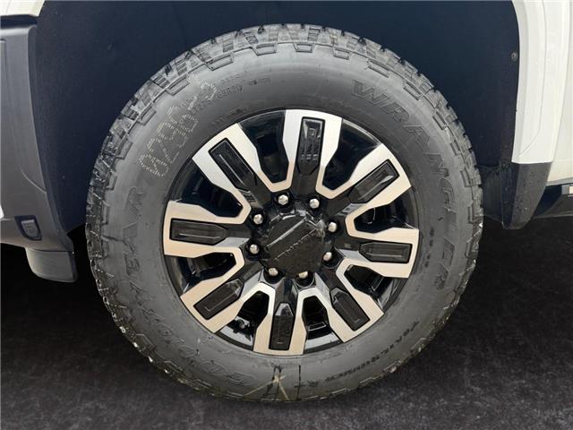 2024 GMC Sierra 3500HD Denali Ultimate (Stk: 370591) in Brooks - Image 14 of 15