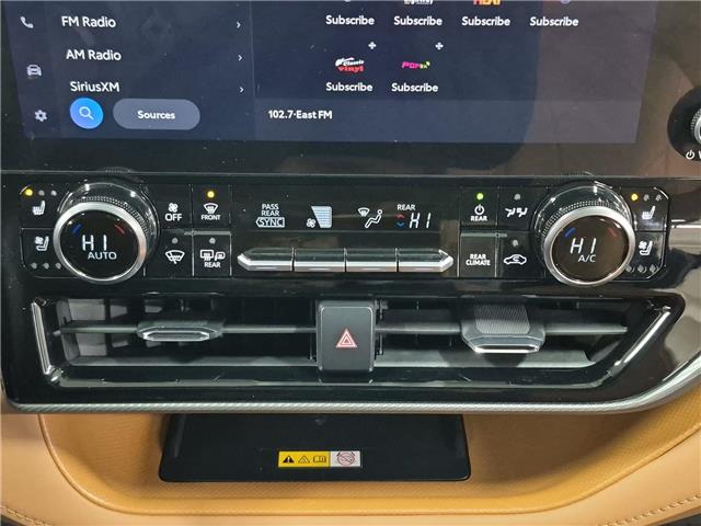 2024 Toyota Highlander Hybrid Limited (Stk: 10119736A) in Markham - Image 21 of 36