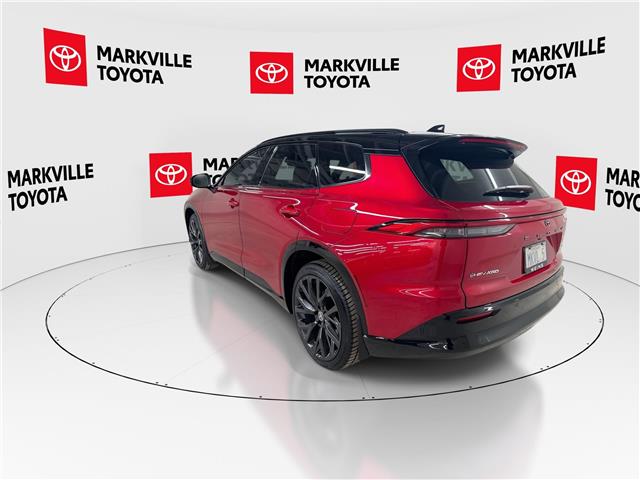 2026 Toyota Crown Signia Limited (Stk: 11105626) in Markham - Image 8 of 34