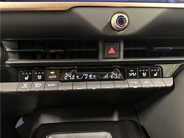 2026 Toyota Crown Signia Limited (Stk: 11105626) in Markham - Image 26 of 34