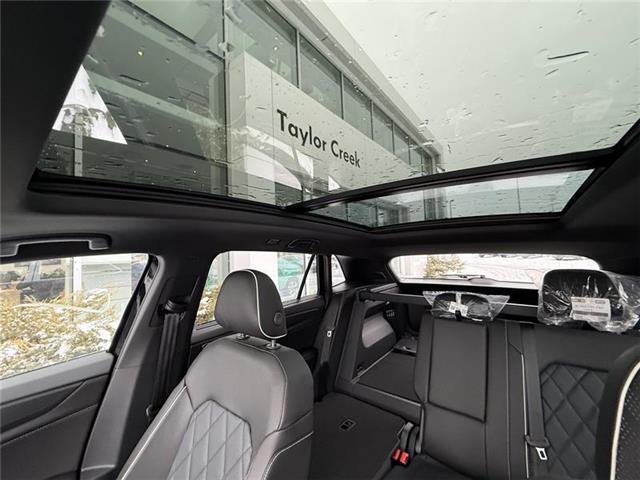 2026 Volkswagen Atlas Cross Sport 2.0 TSI Execline (Stk: T5196) in Orleans - Image 15 of 15