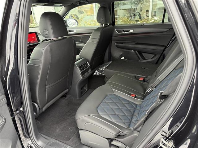 2026 Volkswagen Atlas Cross Sport 2.0 TSI Execline (Stk: T5271) in Orleans - Image 8 of 15
