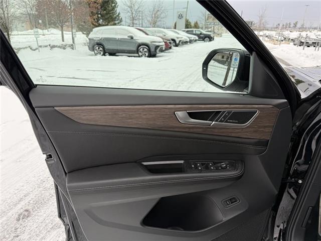 2026 Volkswagen Atlas 2.0 TSI Execline (Stk: T5375) in Orleans - Image 9 of 15