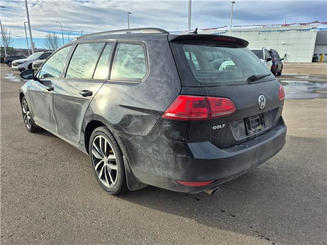 2017 Volkswagen Golf SportWagen  (Stk: 300250) in Lethbridge - Image 3 of 10