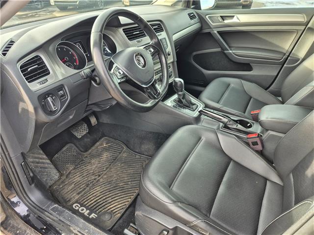 2017 Volkswagen Golf SportWagen  (Stk: 300250) in Lethbridge - Image 9 of 10