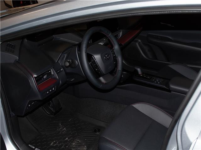 2026 Toyota Prius Plug-In Hybrid XSE Premium (Stk: 26570) in Kingston - Image 10 of 15