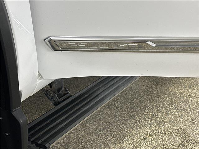 2025 Chevrolet Silverado 2500HD High Country (Stk: 43366J) in Belleville - Image 6 of 35