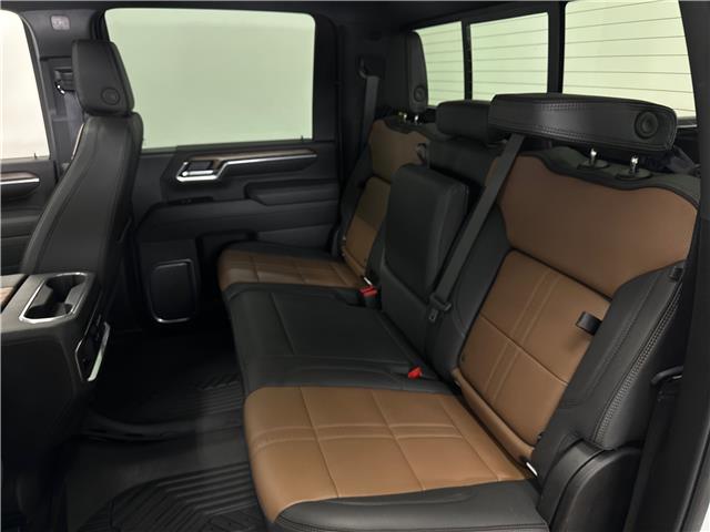 2025 Chevrolet Silverado 2500HD High Country (Stk: 43366J) in Belleville - Image 11 of 35