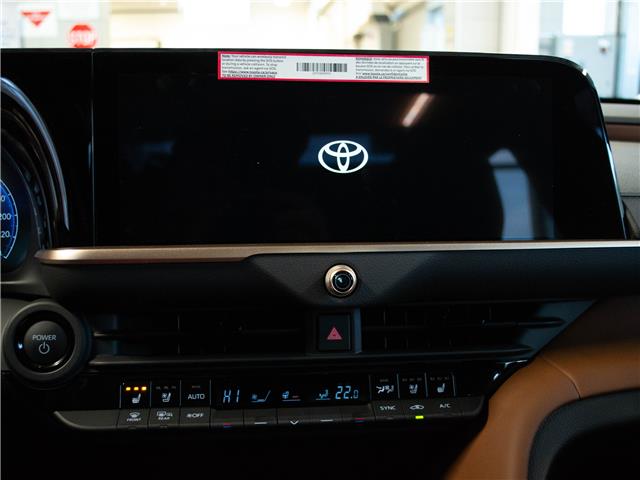 2026 Toyota Crown Signia Limited (Stk: 26571) in Kingston - Image 12 of 14