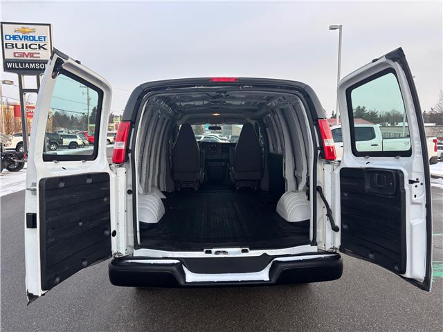 2023 Chevrolet Express 2500 Work Van (Stk: U9083A) in Uxbridge - Image 17 of 24