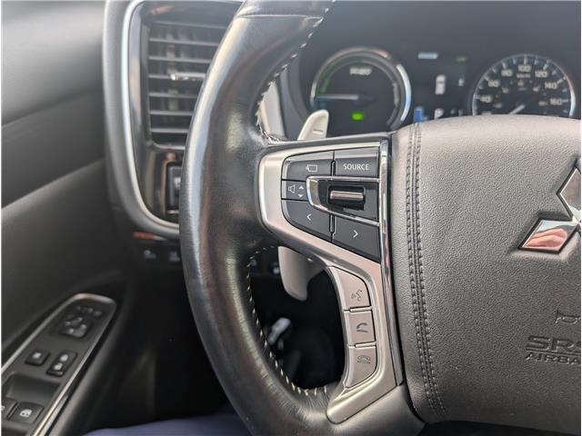 2018 Mitsubishi Outlander Plug-In Hybrid GT (Stk: 25248A) in Owen Sound - Image 11 of 20