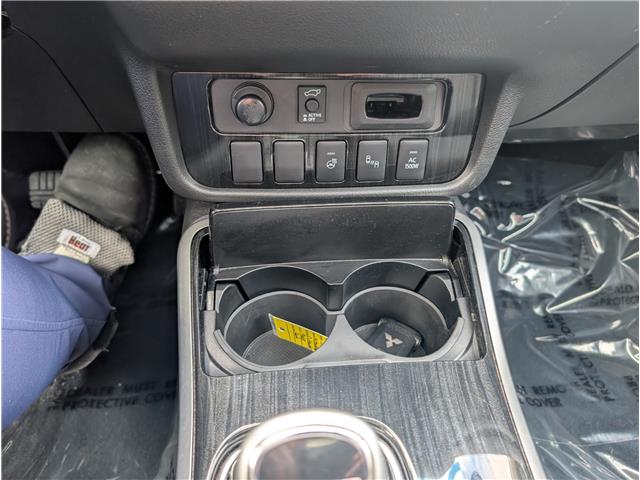 2018 Mitsubishi Outlander Plug-In Hybrid GT (Stk: 25248A) in Owen Sound - Image 15 of 20
