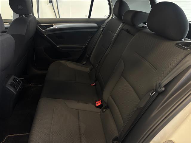 2016 Volkswagen Golf 1.8 TSI Comfortline (Stk: 250747a) in Mississauga - Image 12 of 14