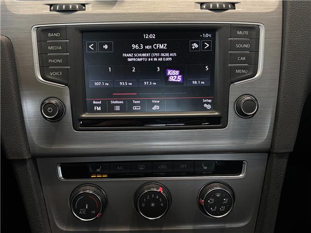 2016 Volkswagen Golf 1.8 TSI Comfortline (Stk: 250747a) in Mississauga - Image 10 of 14