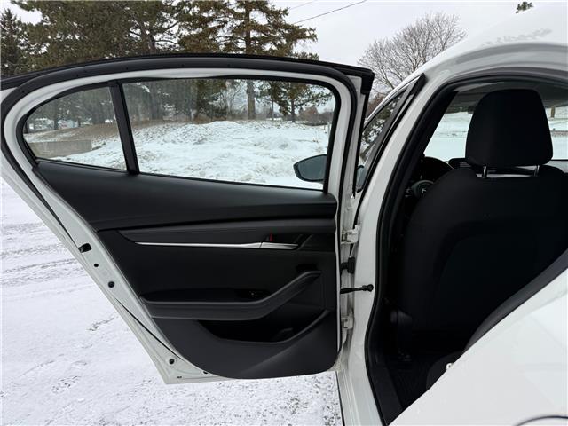 2019 Mazda Mazda3 GS (Stk: 45523A) in Newmarket - Image 32 of 50